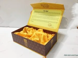 Hộp đựng quà Tết có khay để rượu và bánh kẹo 26 Hộp đựng thuốc