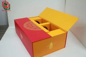 Hộp đựng quà Tết có khay để rượu và bánh kẹo 24 Hộp đựng quà tết cao cấp