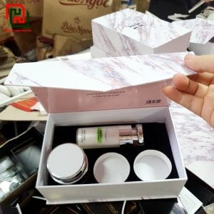 Top 5 hộp đựng quà tết cao cấp tặng người thân tại Hà Nội 5 Hộp đựng mỹ phẩm cao cấp