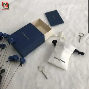 Hộp cứng cao cấp giá rẻ