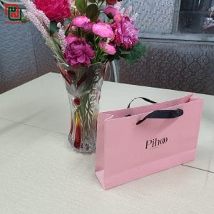 Túi giấy đựng quà màu hồng Pihoo #22 11 xuong in tui giay dep gia re ha noi20200314 182809 20210415