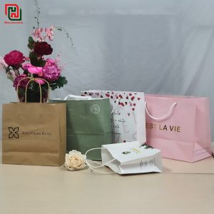 Túi giấy cao cấp màu trắng LAT KITCHEN #28 19 Túi giấy đựng quà đẹp giá rẻ