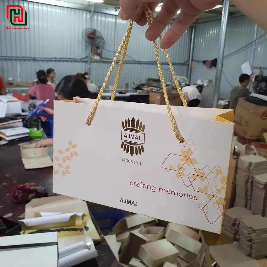 Túi giấy cao cấp