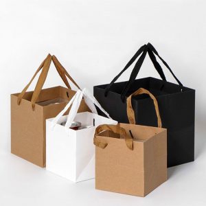 Làm túi đựng hàng từ bìa carton tiết kiệm chi phí 2 0 73US 5 OFF 2018 New Gift Boxes With String 3 Colours Square Cases For Gift Packaging Candy Box Cake Box Chocolate Biscuits Box Party Decor Gift Boxes Bags AliExpress
