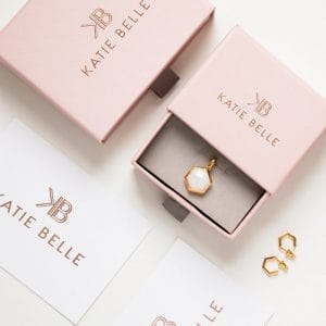 Hộp đựng đồ trang sức làm quà tặng dịp 20/10 1 CHOCIANAITE Jewellery Branding Photographer Bristol