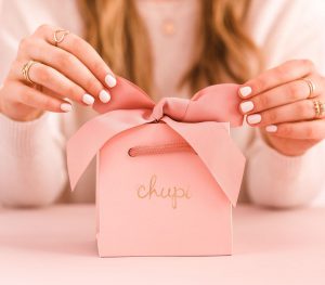 4 Lựa Chọn Bao Bì Quà Tặng Phổ Biến Trong Mùa Cao Điểm 2 Bao bì quà tặng