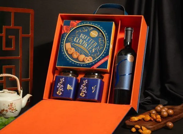 Hộp đựng quà tết thiết kế riêng theo yêu cầu