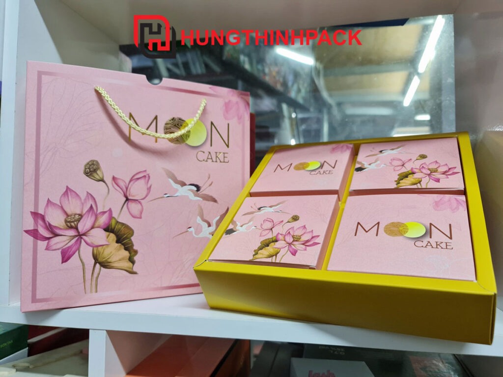 Hộp đựng bánh trung thu giá sỉ sen hồng 1 Xưởng sản xuất hộp bánh Trung Thu giá sỉ sen hồng