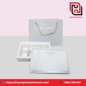 Hop qua dung socola 8 vien Valentine 2