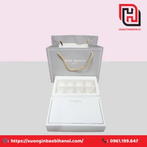 Hop qua dung socola 8 vien Valentine