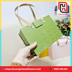 Hop qua tay xach 8 3 cc08 1