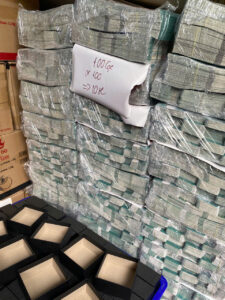 Hop giay gia re uy tin tai Ha Noi 1