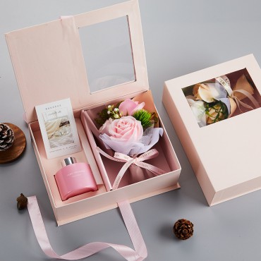 Đặt sản xuất hộp giấy đựng quà 20/10 đẹp, thiết kế miễn phí, giao hàng nhanh 1 San xuat hop giay dung qua 20 10